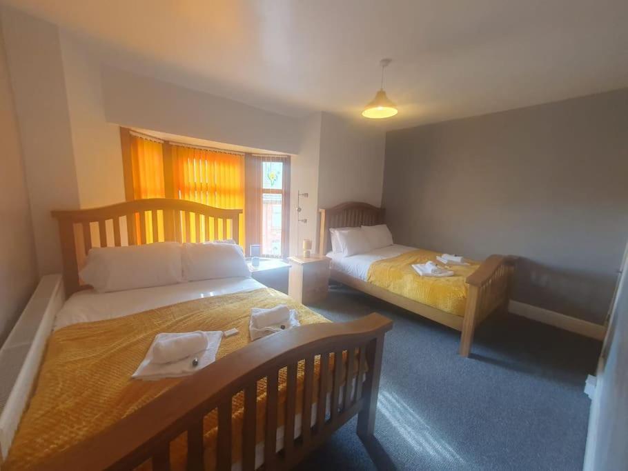 Guardian View Villa Abertillery Екстериор снимка